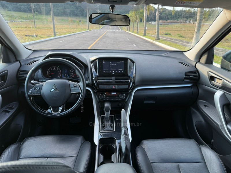 ECLIPSE CROSS 1.5 GLS 16V FLEX 4P AUTOMÁTICO - 2023 - CARLOS BARBOSA