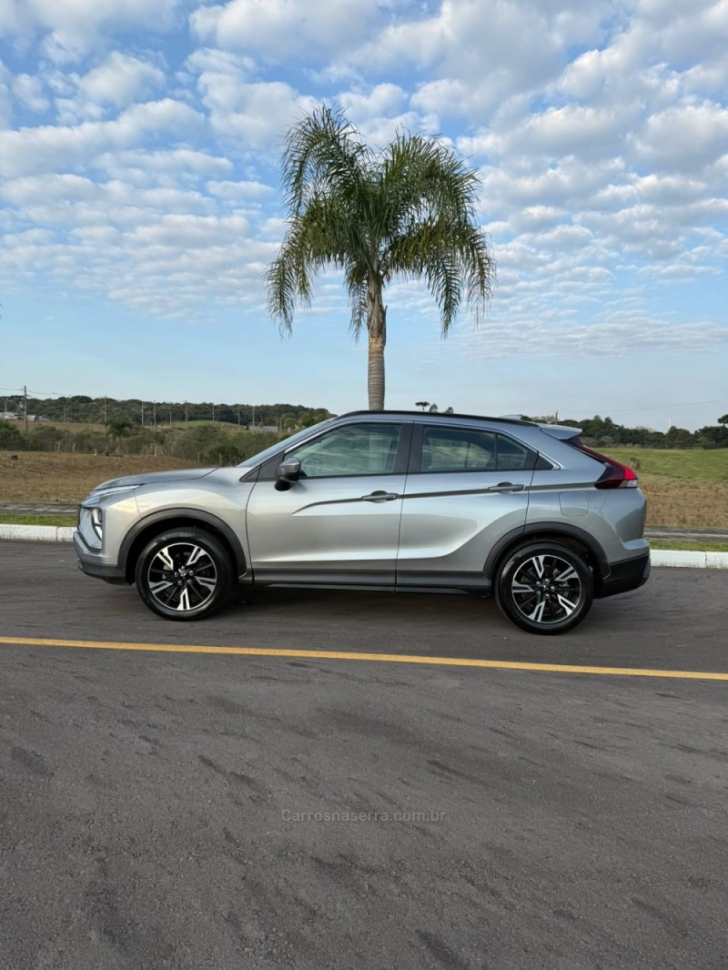 ECLIPSE CROSS 1.5 GLS 16V FLEX 4P AUTOMÁTICO - 2023 - CARLOS BARBOSA