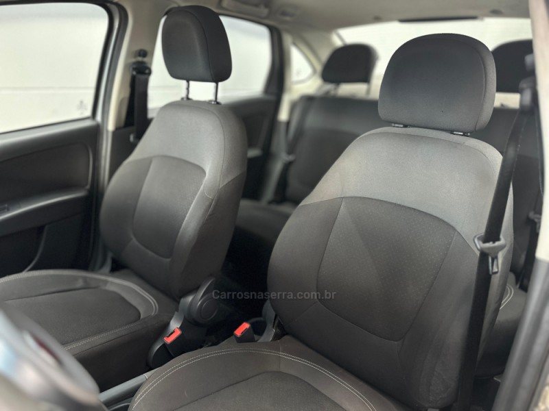 GRAND SIENA 1.4 MPI ATTRACTIVE 8V FLEX 4P MANUAL - 2016 - VACARIA