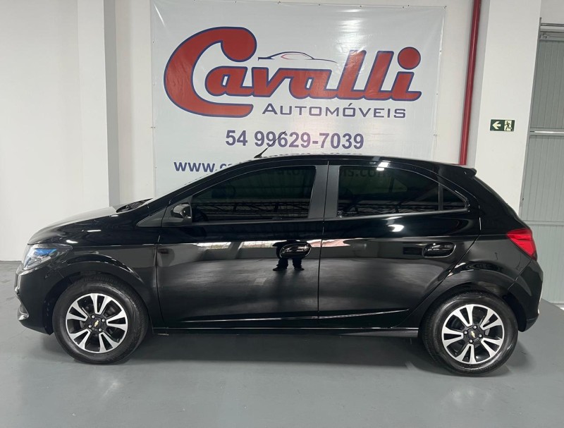 ONIX 1.4 MPFI LTZ 8V FLEX 4P MANUAL - 2015 - CAXIAS DO SUL