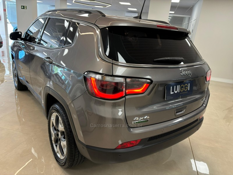 COMPASS 2.0 16V DIESEL LONGITUDE 4X4 AUTOMÁTICO - 2020 - CARLOS BARBOSA