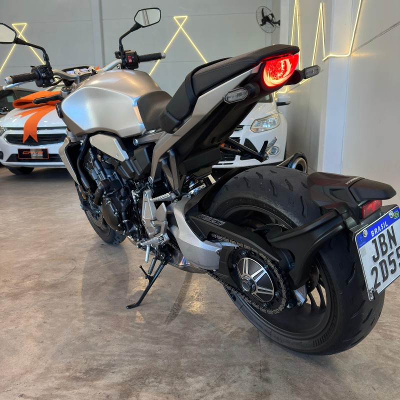 CB 1000R ABS - 2022 - CAXIAS DO SUL
