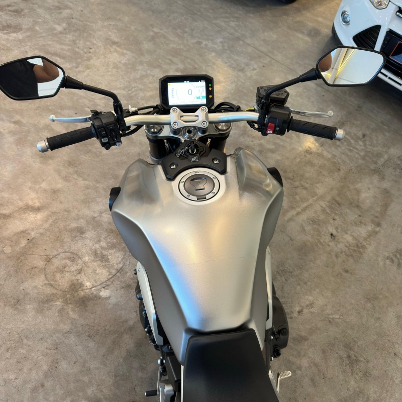 CB 1000R ABS - 2022 - CAXIAS DO SUL