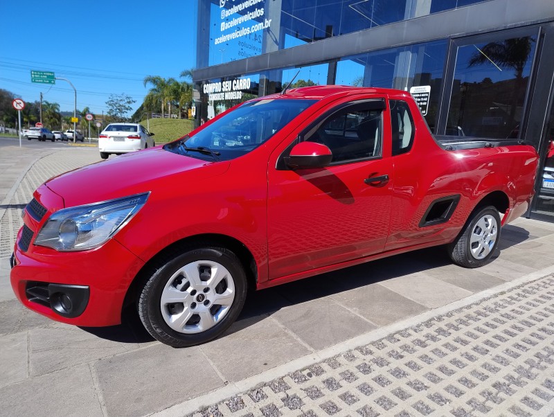 montana 1.4 mpfi ls cs 8v flex 2p manual 2014 caxias do sul
