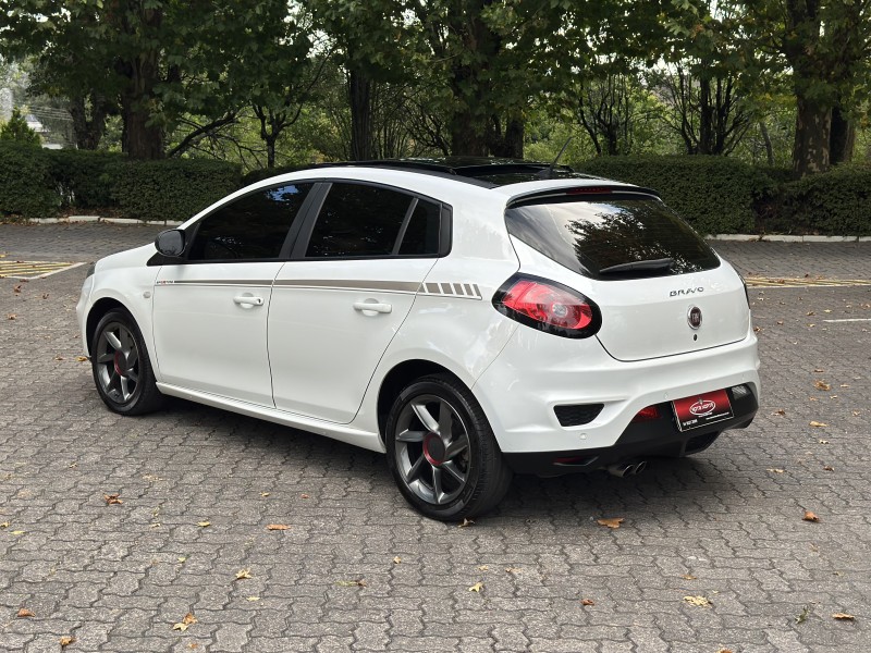 BRAVO 1.8 SPORTING 16V FLEX 4P MANUAL - 2016 - CAXIAS DO SUL