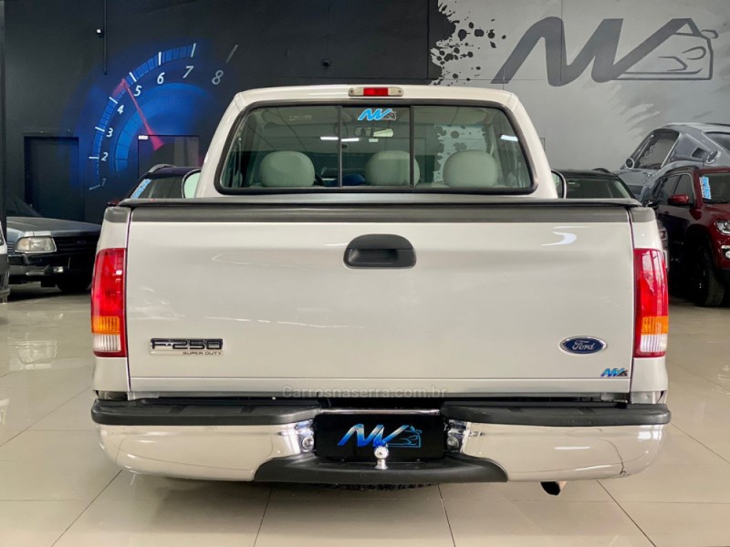 F-250 3.9 XLT 4X2 CS DIESEL 2P MANUAL - 2009 - ESTâNCIA VELHA