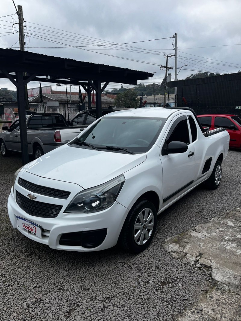 MONTANA 1.4 MPFI LS CS 8V FLEX 2P MANUAL - 2014 - CAXIAS DO SUL
