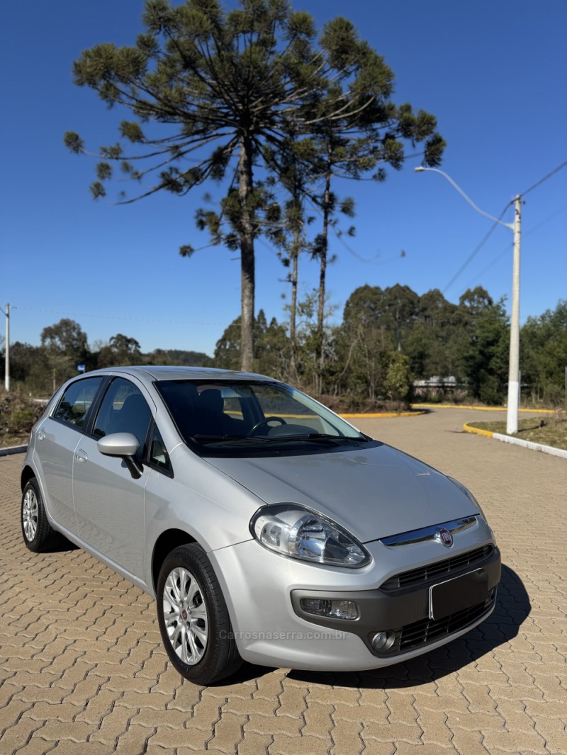 PUNTO 1.6 ESSENCE 16V FLEX 4P MANUAL - 2013 - BENTO GONçALVES