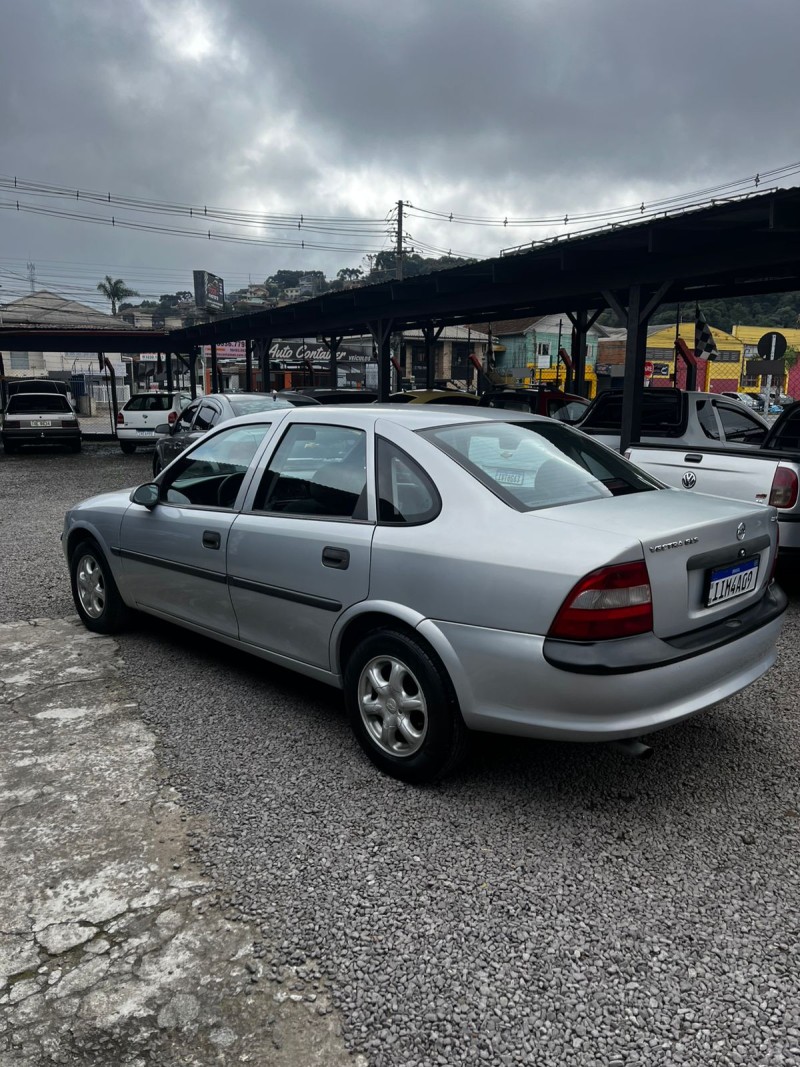 VECTRA 2.2 MPFI GLS 8V GASOLINA 4P MANUAL - 1999 - CAXIAS DO SUL