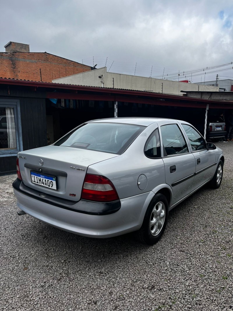 VECTRA 2.2 MPFI GLS 8V GASOLINA 4P MANUAL - 1999 - CAXIAS DO SUL