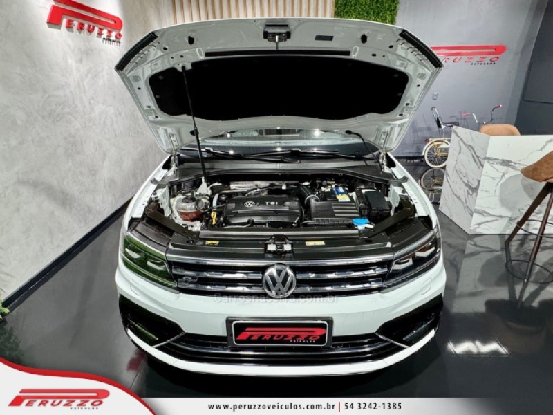TIGUAN 2.0 ALLSPACE R-LINE 350 TSI 4X4 GASOLINA 4P - 2020 - NOVA PRATA