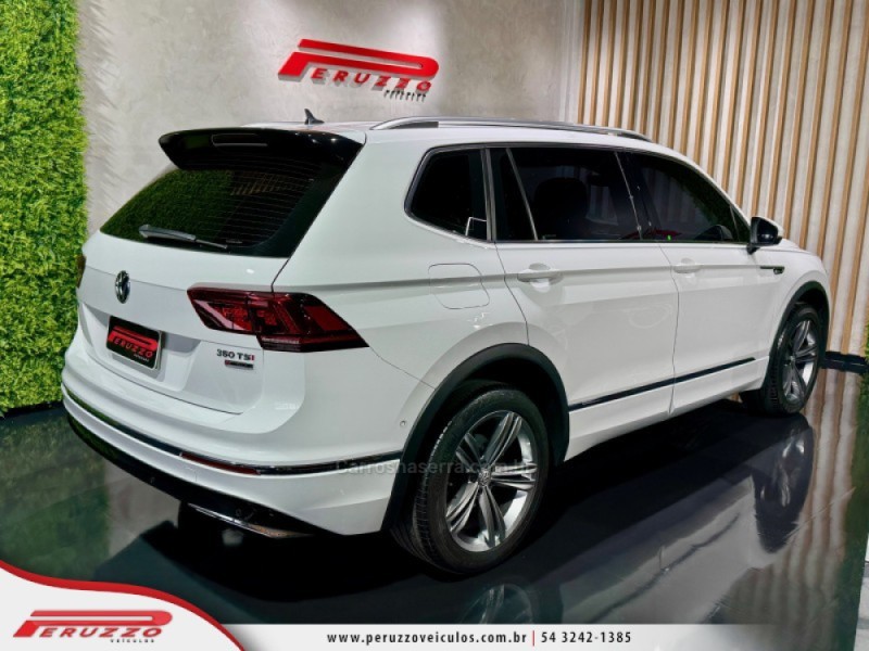 TIGUAN 2.0 ALLSPACE R-LINE 350 TSI 4X4 GASOLINA 4P - 2020 - NOVA PRATA