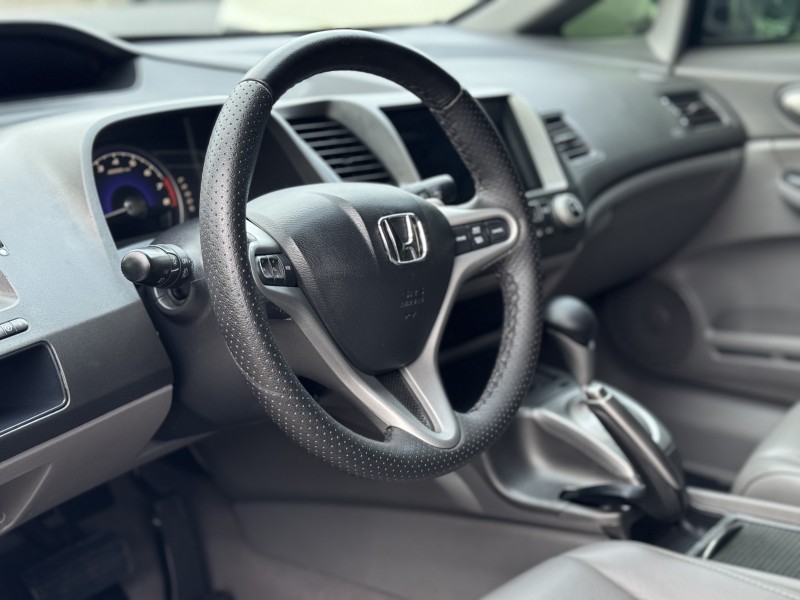 CIVIC 1.8 EXS 16V FLEX 4P AUTOMÁTICO - 2007 - CAXIAS DO SUL