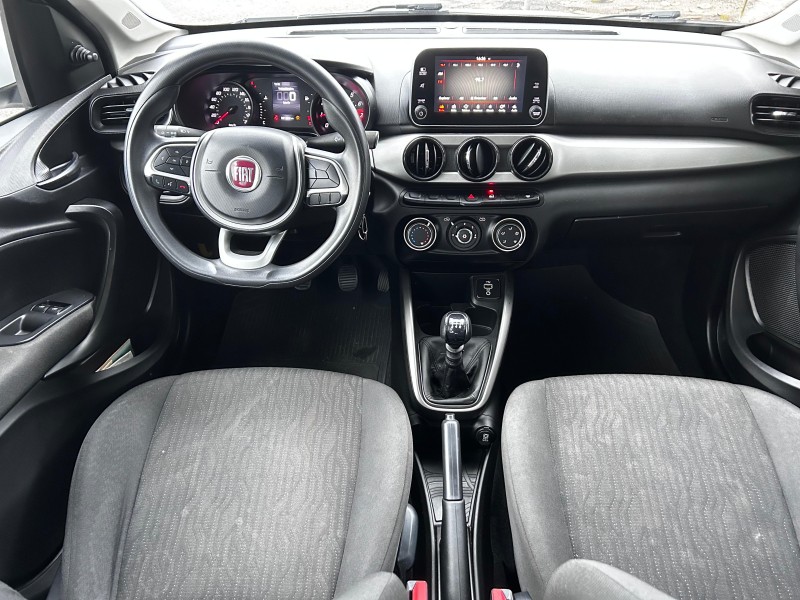 CRONOS 1.3 DRIVE 8V FLEX 4P MANUAL - 2019 - TRêS COROAS