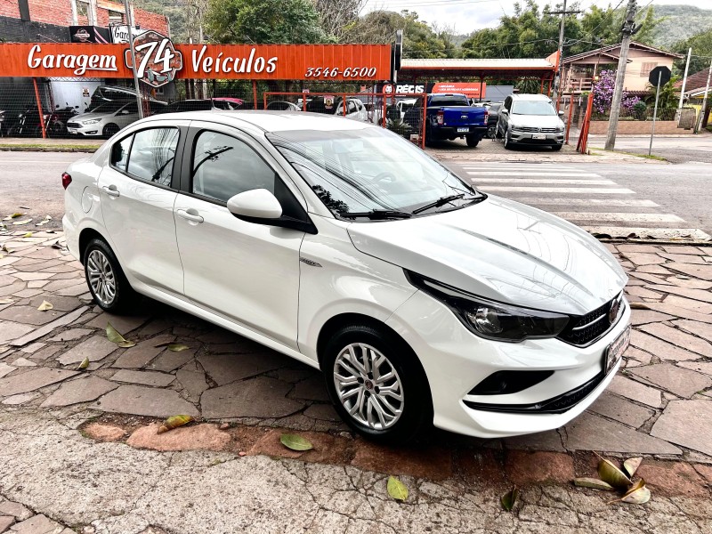 CRONOS 1.3 DRIVE 8V FLEX 4P MANUAL - 2019 - TRêS COROAS