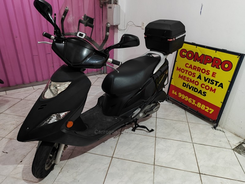 BURGMAN 125 AUTOMATIC - 2013 - CAXIAS DO SUL