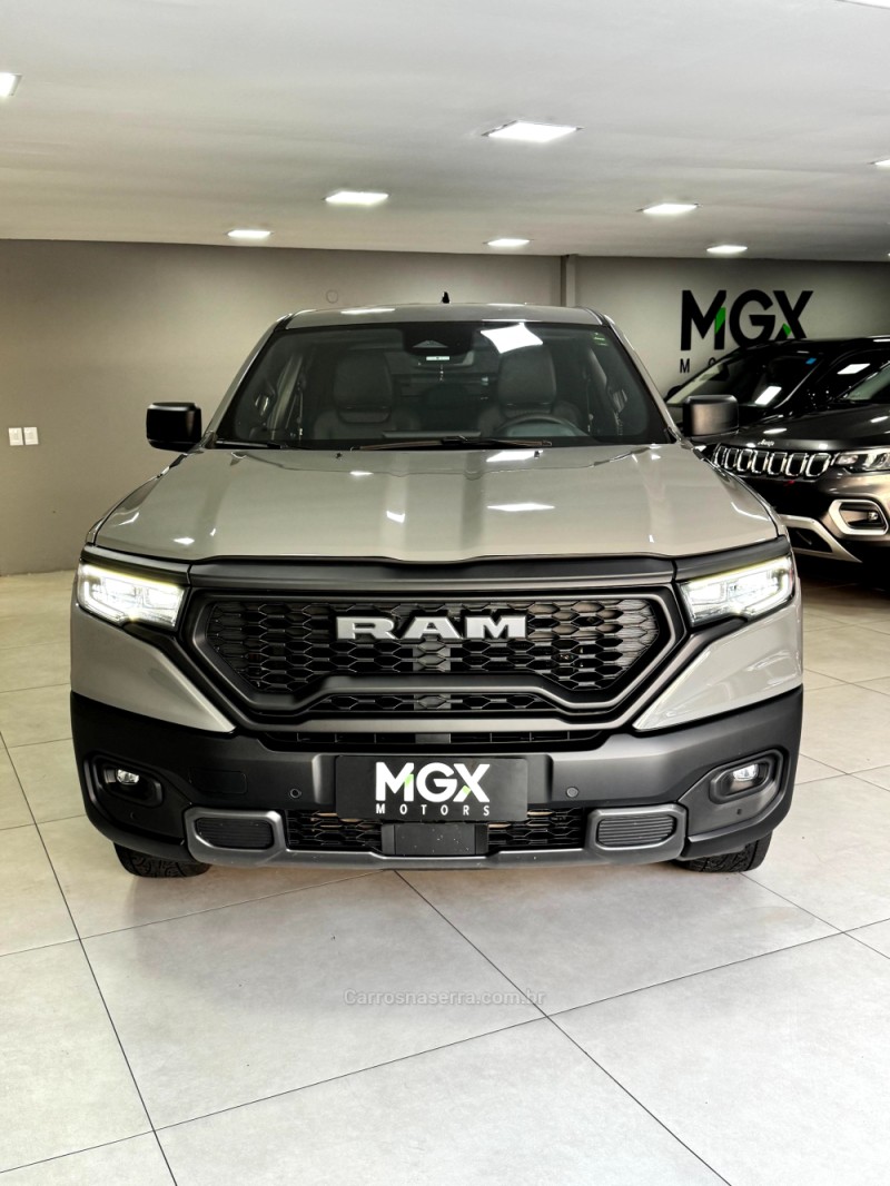 RAMPAGE 2.0 REBEL 4X4 TURBO DIESEL 4P AUTOMÁTICO - 2024 - PORTO ALEGRE