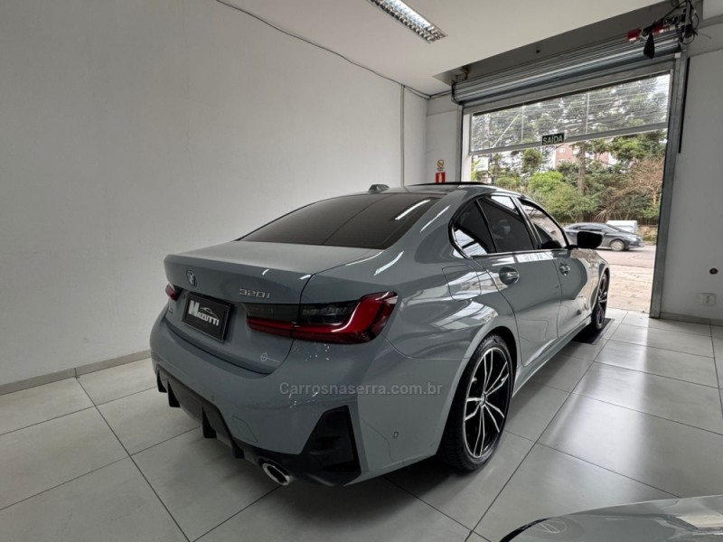 320I 2.0 M SPORT 16V TURBO ACTIVEFLEX 4P AUTOMÁTICO - 2024 - BENTO GONçALVES
