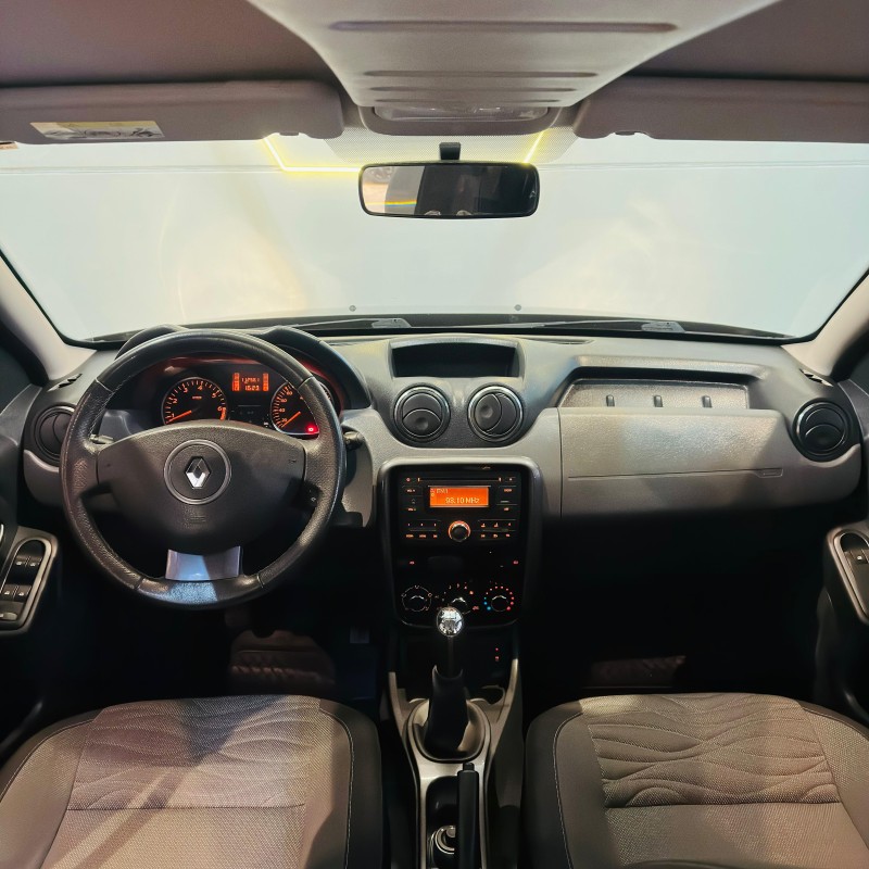 DUSTER 1.6 DYNAMIQUE 4X2 16V FLEX 4P MANUAL - 2013 - CAXIAS DO SUL