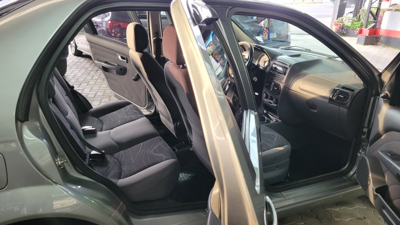 SIENA 1.4 MPI EL 8V FLEX 4P MANUAL - 2015 - GARIBALDI