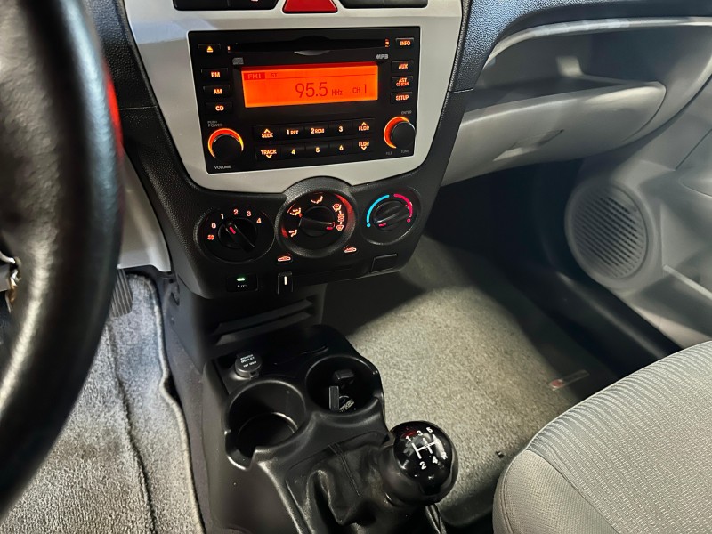 PICANTO 1.0 EX3 12V GASOLINA 4P MANUAL - 2010 - CAXIAS DO SUL