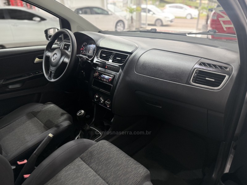 SPACEFOX 1.6 MI TREND 8V FLEX 4P MANUAL - 2013 - NOVO HAMBURGO