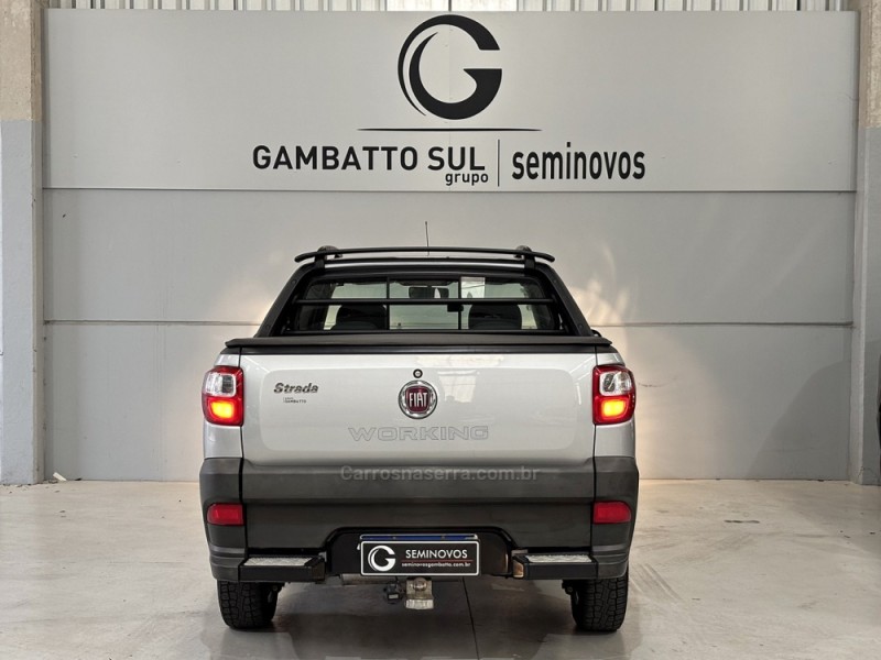 STRADA 1.4 MPI HARD WORKING CD 8V FLEX 3P MANUAL - 2017 - BENTO GONçALVES