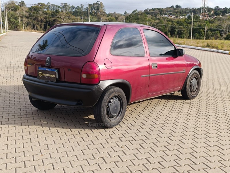 CORSA 1.4 EFI GL 8V GASOLINA 2P MANUAL - 1996 - IVOTI