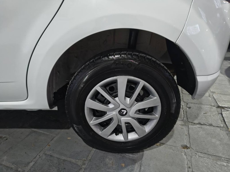 SANDERO 1.0 AUTHENTIQUE 8V FLEX 4P MANUAL - 2012 - CAXIAS DO SUL