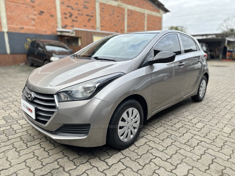 HB20 1.0 COMFORT PLUS 12V FLEX 4P MANUAL - 2018 - CAMPO BOM