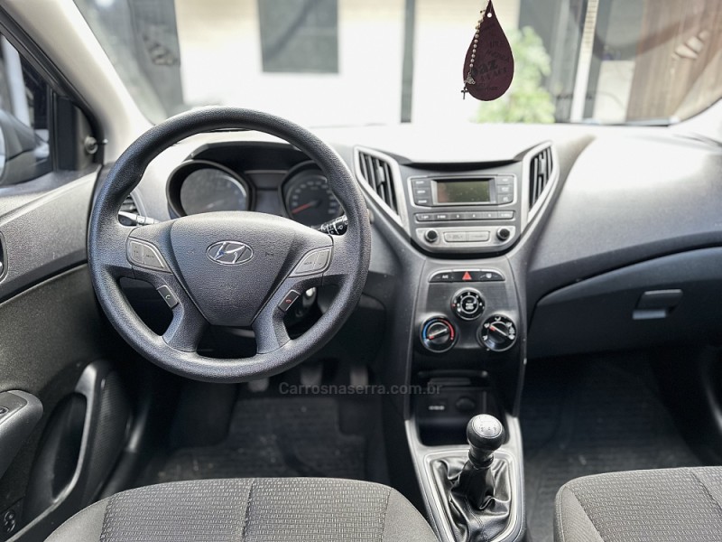 HB20 1.0 COMFORT PLUS 12V FLEX 4P MANUAL - 2018 - CAMPO BOM