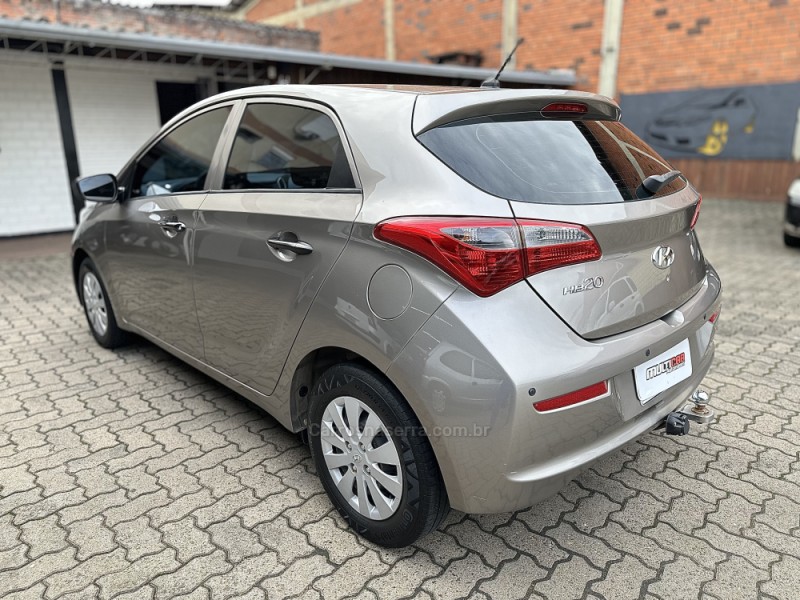HB20 1.0 COMFORT PLUS 12V FLEX 4P MANUAL - 2018 - CAMPO BOM