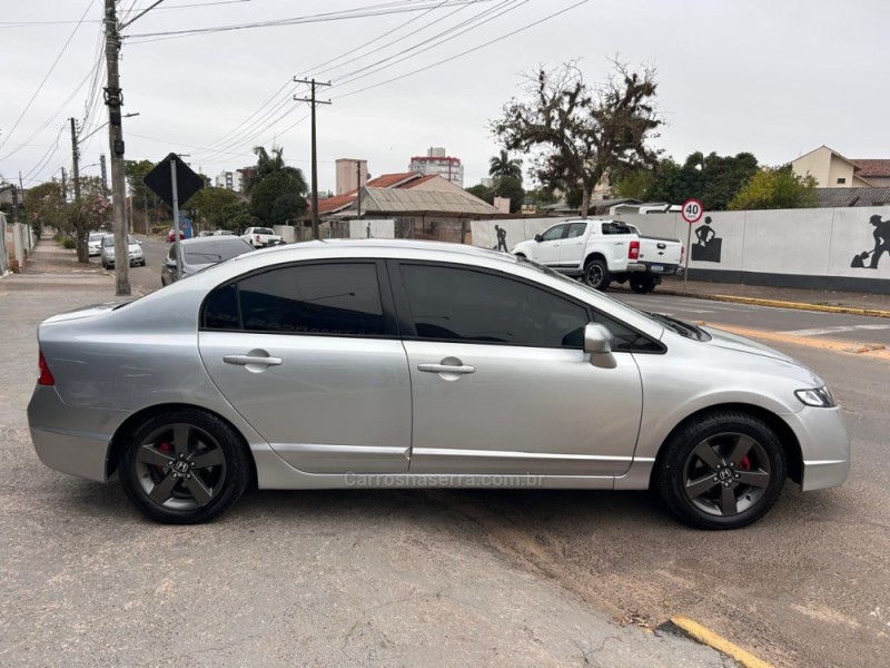 CIVIC 1.8 LXS 16V GASOLINA 4P MANUAL - 2007 - VENâNCIO AIRES