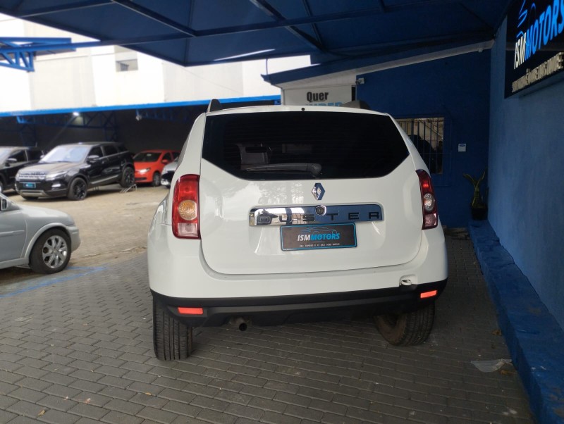 DUSTER 1.6 EXPRESSION 4X2 16V FLEX 4P MANUAL - 2014 - CAXIAS DO SUL