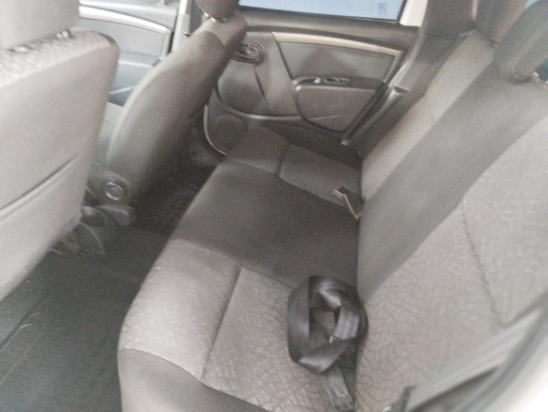 DUSTER 1.6 EXPRESSION 4X2 16V FLEX 4P MANUAL - 2014 - CAXIAS DO SUL