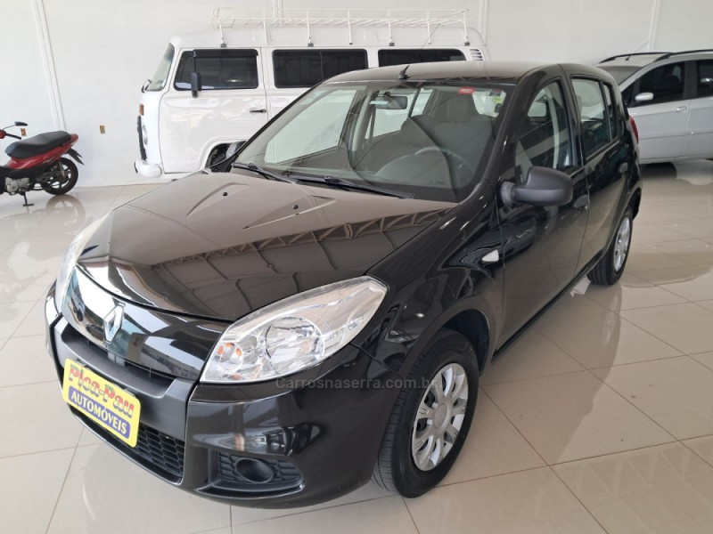 SANDERO 1.0 AUTHENTIQUE 16V FLEX 4P MANUAL - 2013 - NOVA PETRóPOLIS