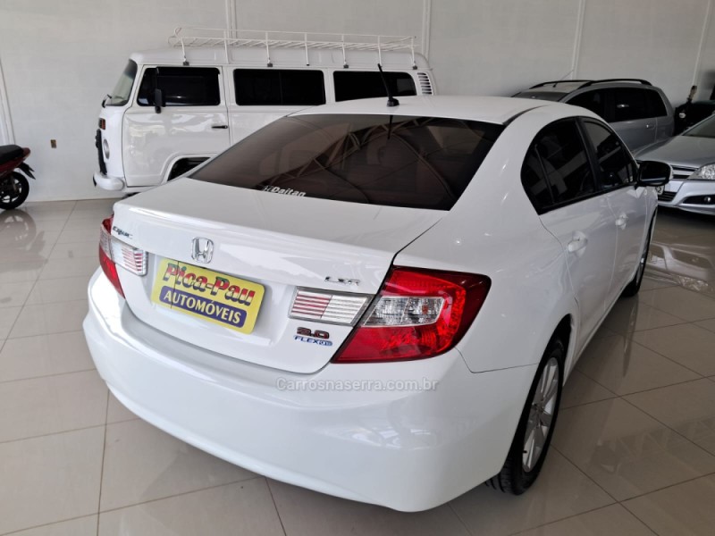 CIVIC 2.0 LXR 16V FLEX 4P AUTOMÁTICO - 2014 - NOVA PETRóPOLIS