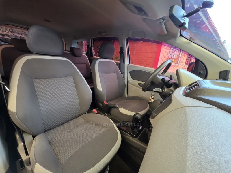 SPIN 1.8 LT 8V FLEX 4P AUTOMÁTICO - 2015 - SAPIRANGA
