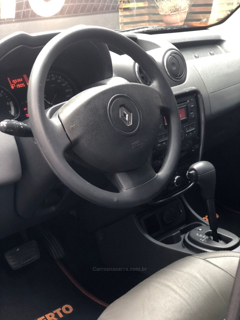 DUSTER 2.0 DYNAMIQUE 4X2 16V FLEX 4P AUTOMÁTICO - 2013 - NOVO HAMBURGO