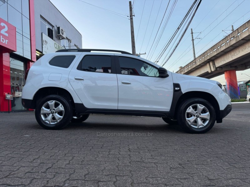 DUSTER 1.6 INTENSE 16V FLEX 4P MANUAL - 2023 - NOVO HAMBURGO