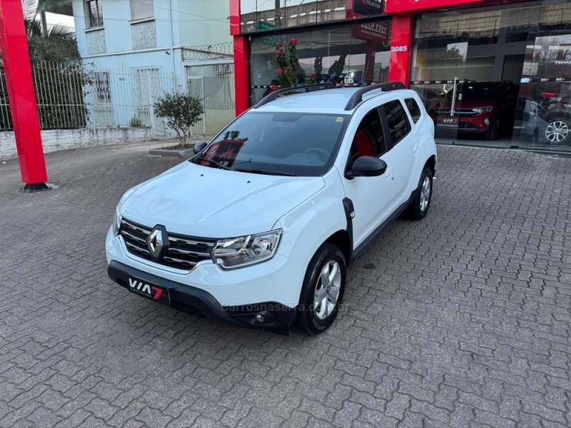 DUSTER 1.6 INTENSE 16V FLEX 4P MANUAL - 2023 - NOVO HAMBURGO