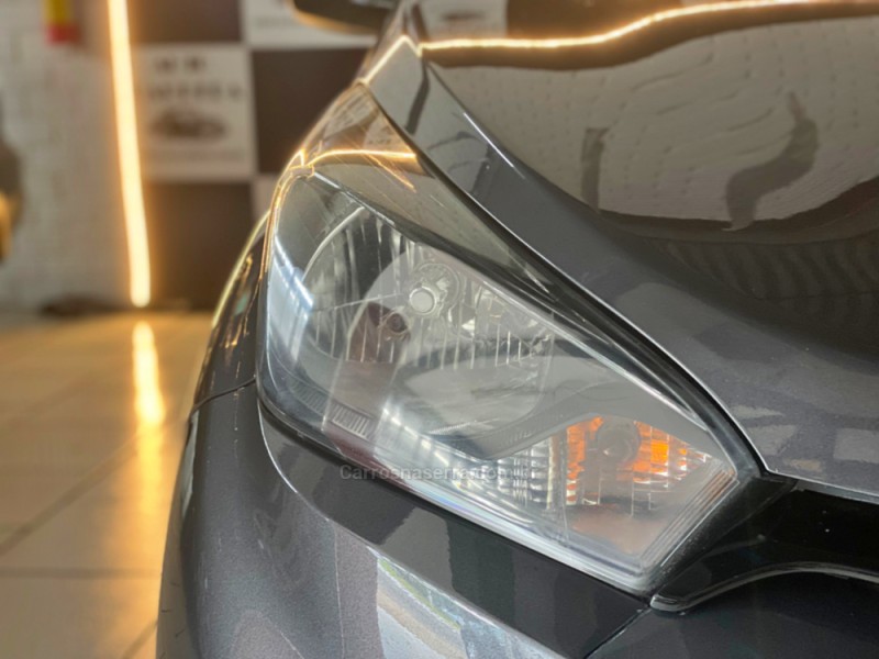 HB20 1.0 COMFORT 12V FLEX 4P MANUAL - 2014 - NOVO HAMBURGO