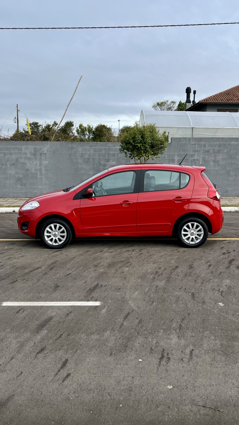 PALIO 1.0 MPI ATTRACTIVE 8V FLEX 4P MANUAL - 2014 - CARLOS BARBOSA