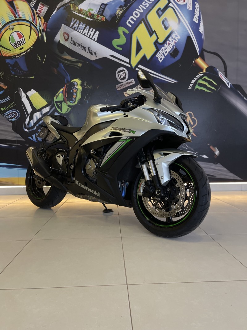 NINJA ZX-10R ABS - 2019 - PASSO FUNDO