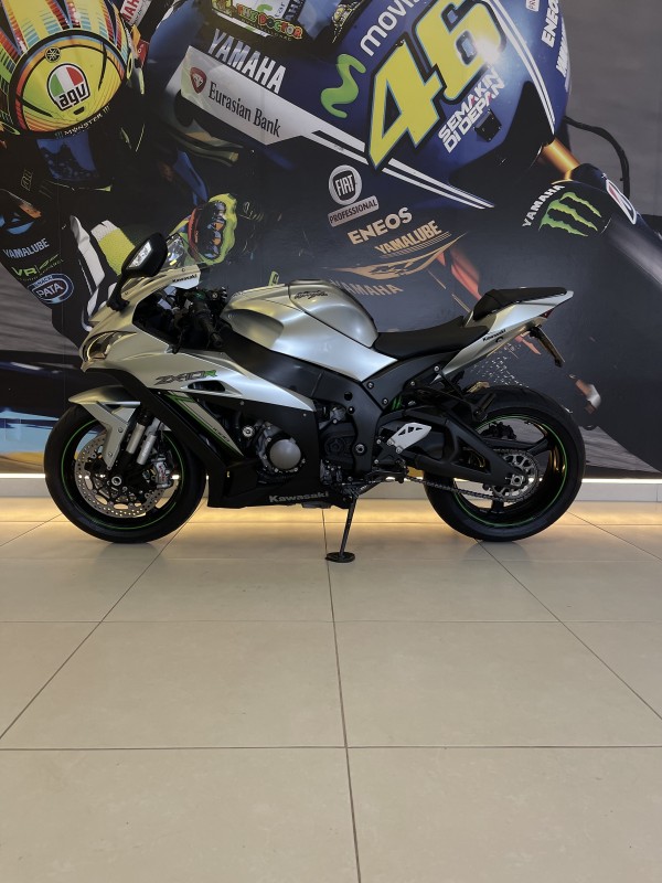 NINJA ZX-10R ABS - 2019 - PASSO FUNDO