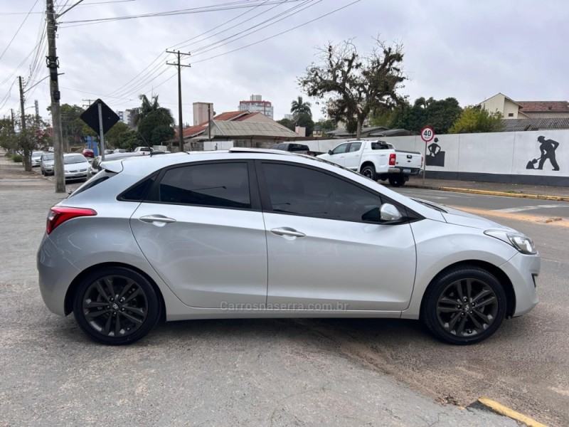 I30 1.8 MPI 16V GASOLINA 4P AUTOMATICO - 2017 - VENâNCIO AIRES