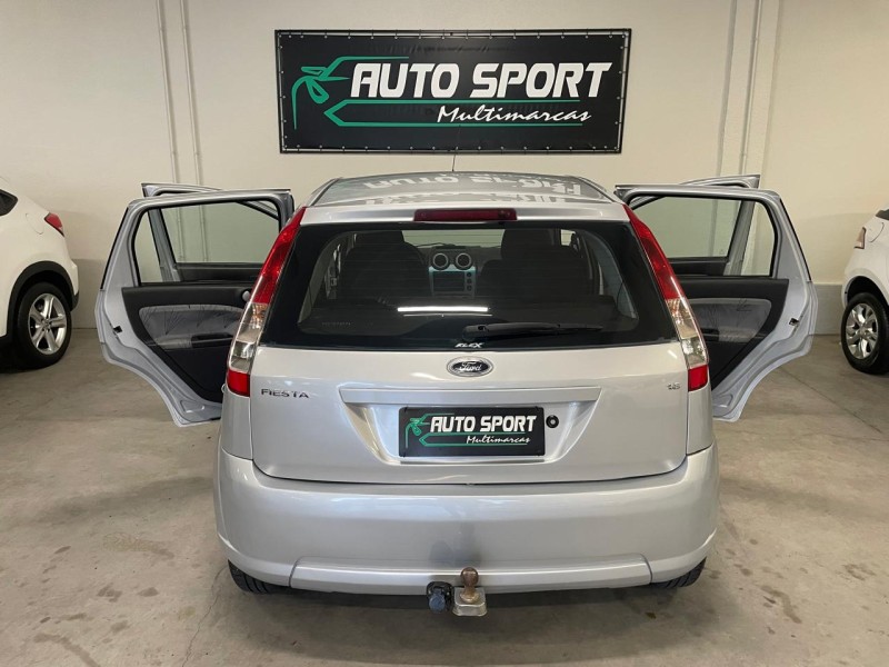 FIESTA 1.6 MPI CLASS HATCH 8V FLEX 4P MANUAL - 2010 - CAXIAS DO SUL