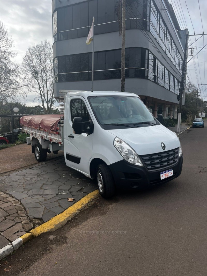 MASTER 2.5 DCI CHASSI CABINE L2H1 16V DIESEL 2P MANUAL - 2014 - CARLOS BARBOSA