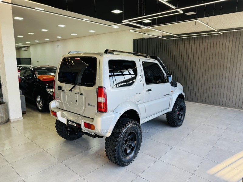 JIMNY 1.3 4ALL 4X4 16V GASOLINA 2P MANUAL - 2001 - DOIS IRMãOS