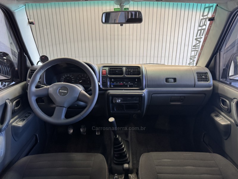 JIMNY 1.3 4ALL 4X4 16V GASOLINA 2P MANUAL - 2001 - DOIS IRMãOS